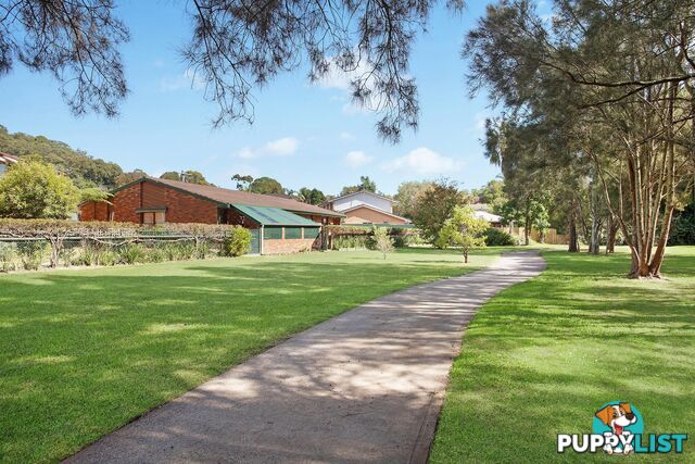 6 Clematis Place POINT CLARE NSW 2250