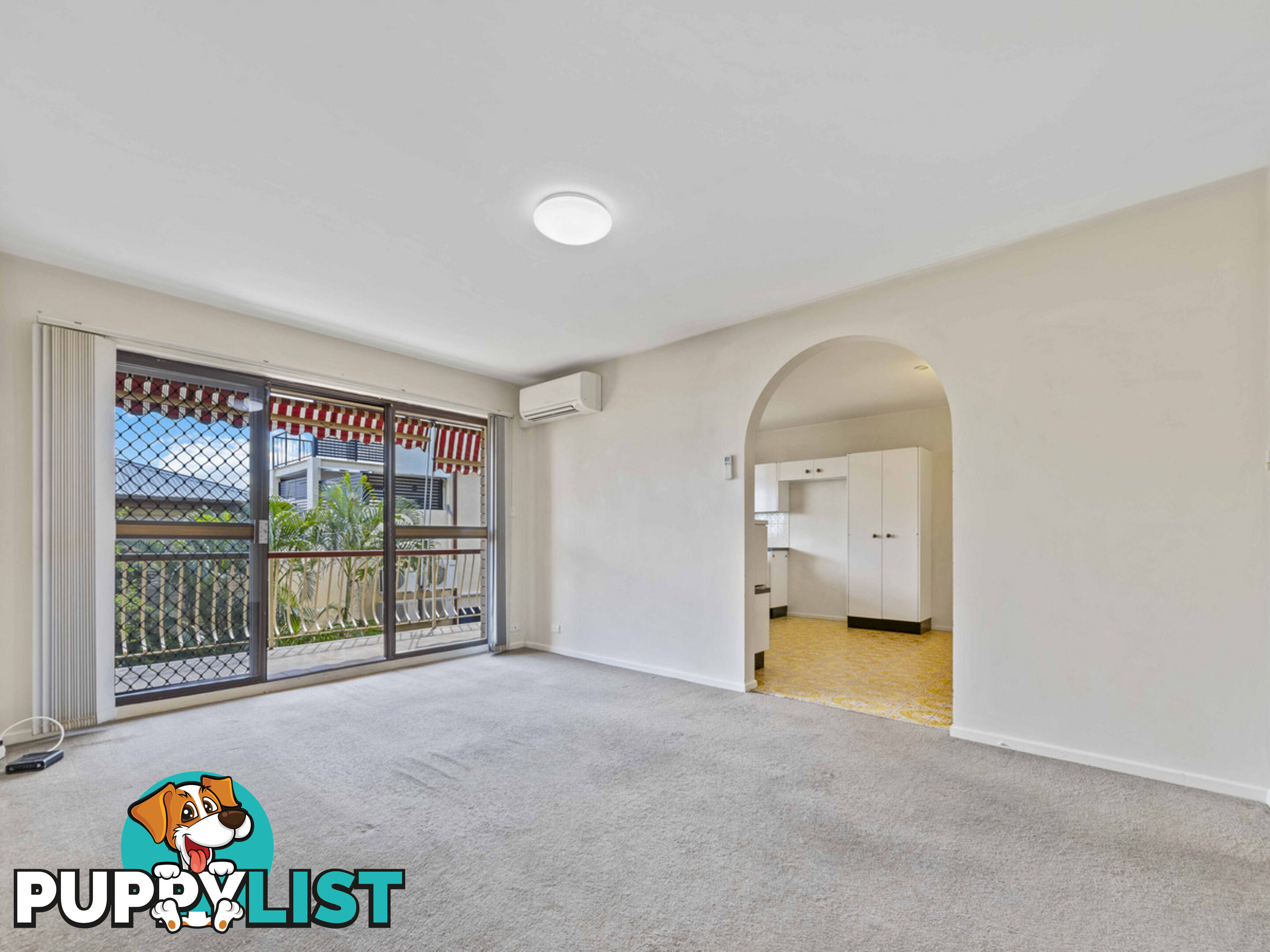 2/54 Amelia Street COORPAROO QLD 4151