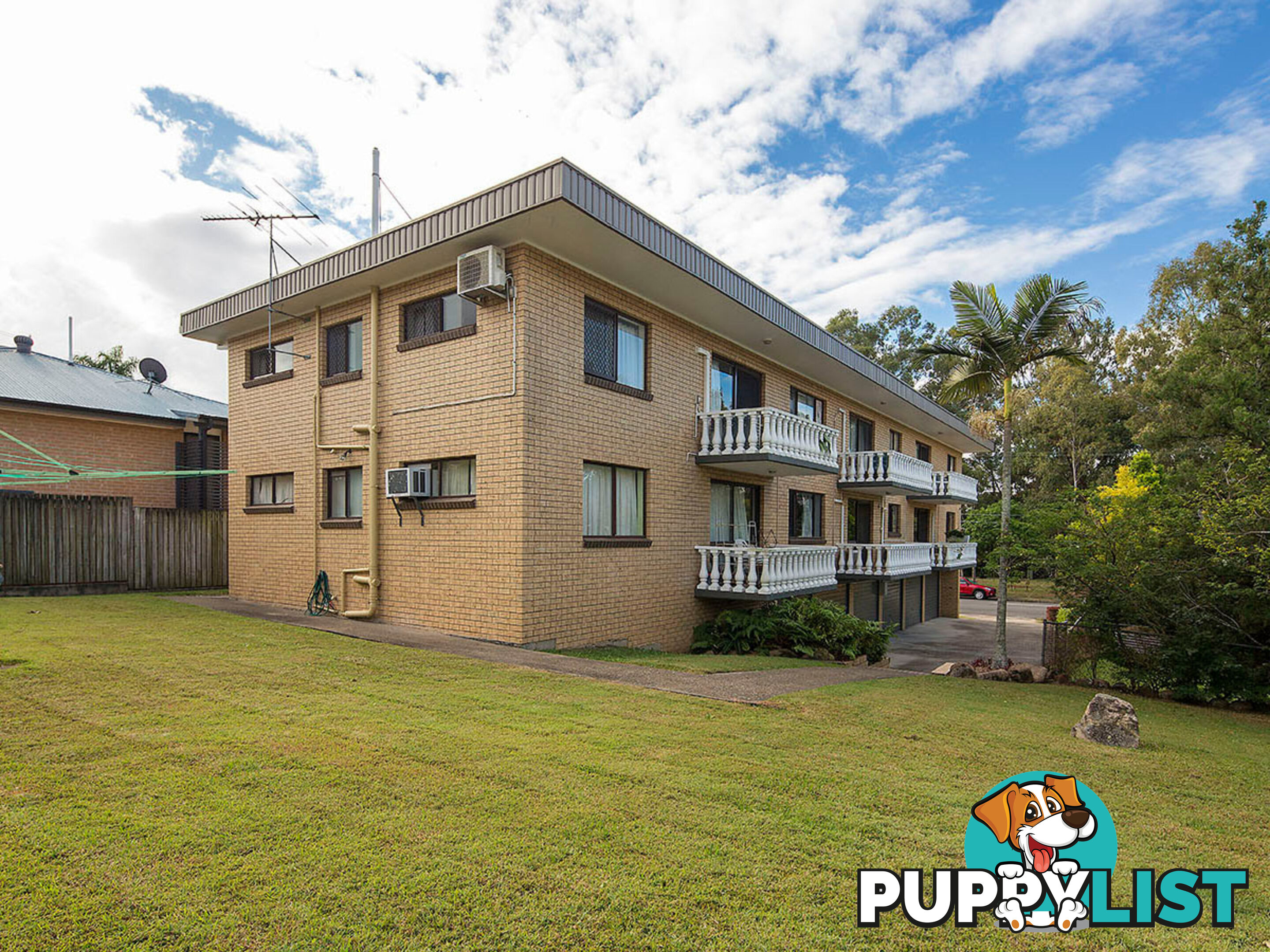 2/115 Leicester Street COORPAROO QLD 4151