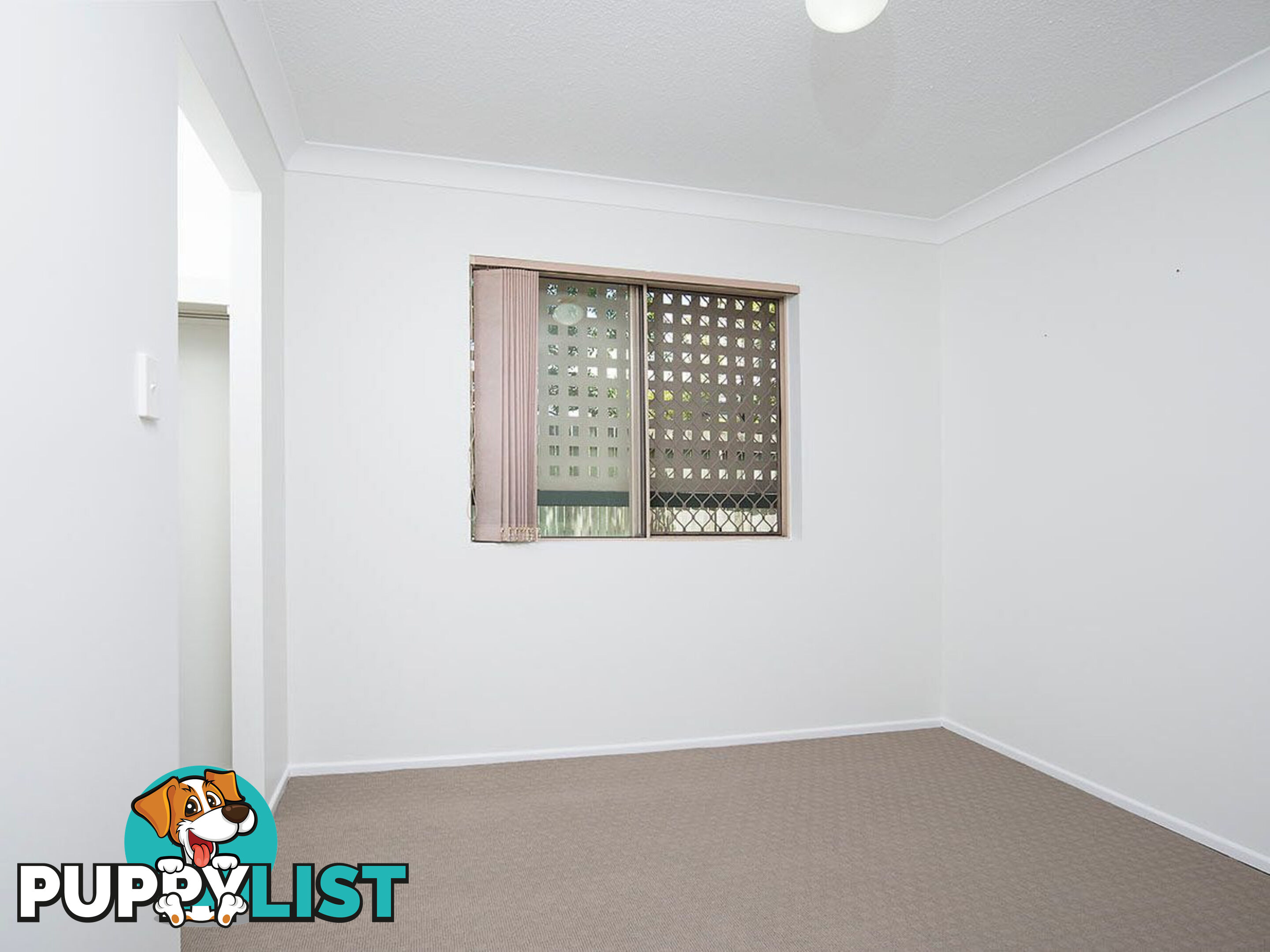 2/560 Old Cleveland Road CAMP HILL QLD 4152