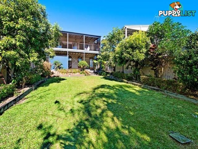 36 Ninth Avenue COORPAROO QLD 4151