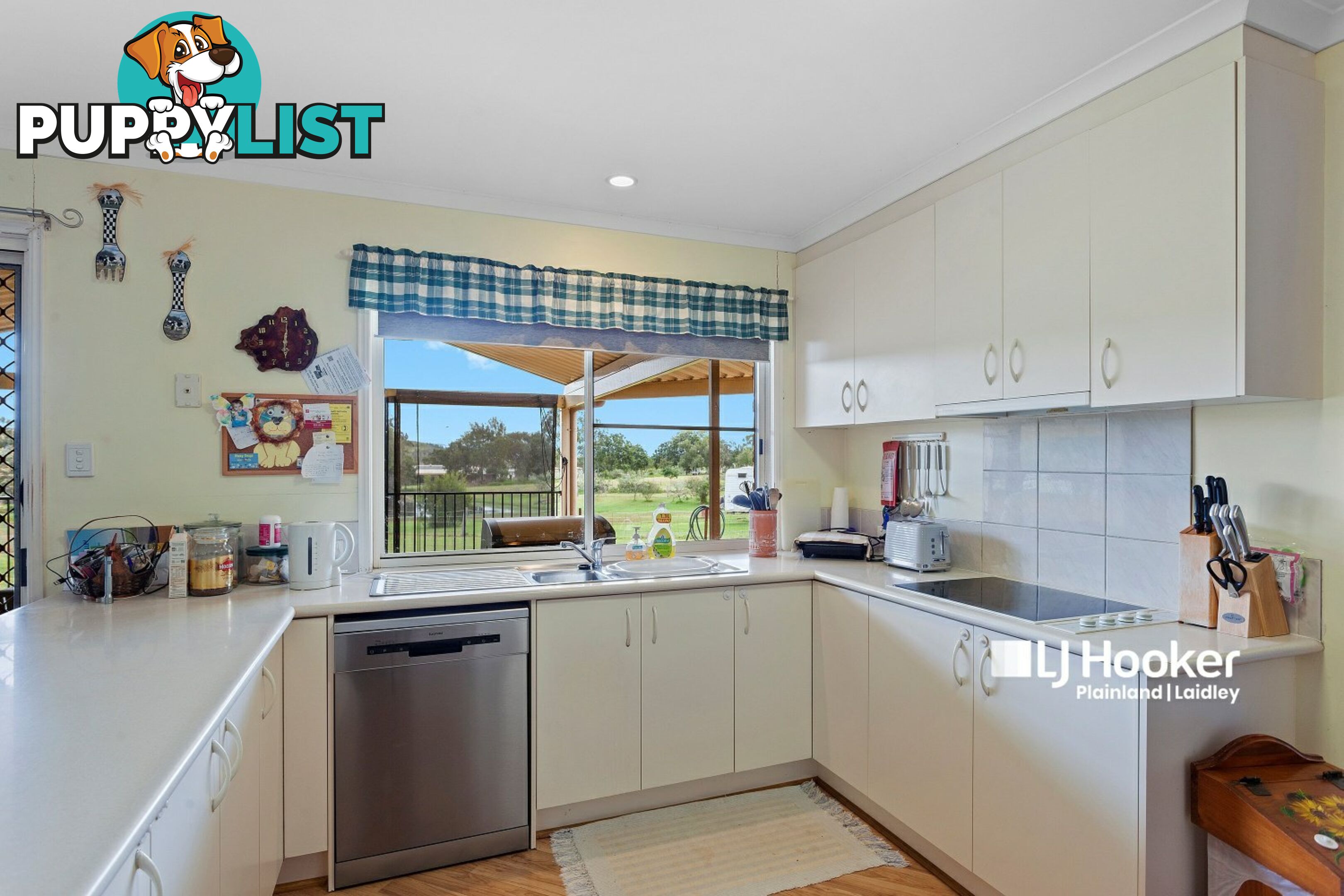 32 Hill Rd PLAINLAND QLD 4341