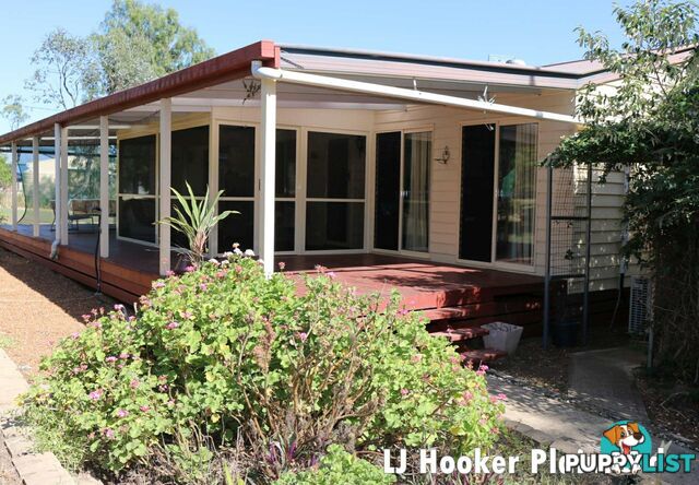 55 Cricket Road REGENCY DOWNS QLD 4341