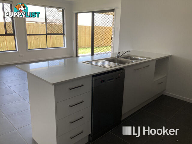 1/18 Darling Circuit PLAINLAND QLD 4341