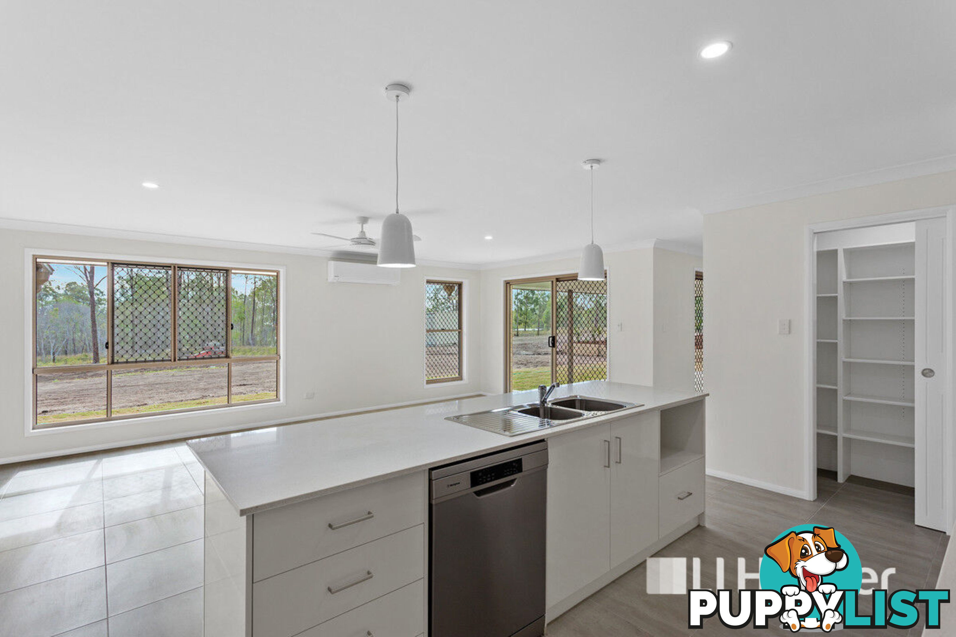 8A Forest Avenue GLENORE GROVE QLD 4342