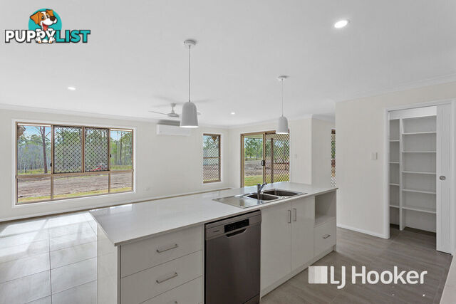 8A Forest Avenue GLENORE GROVE QLD 4342