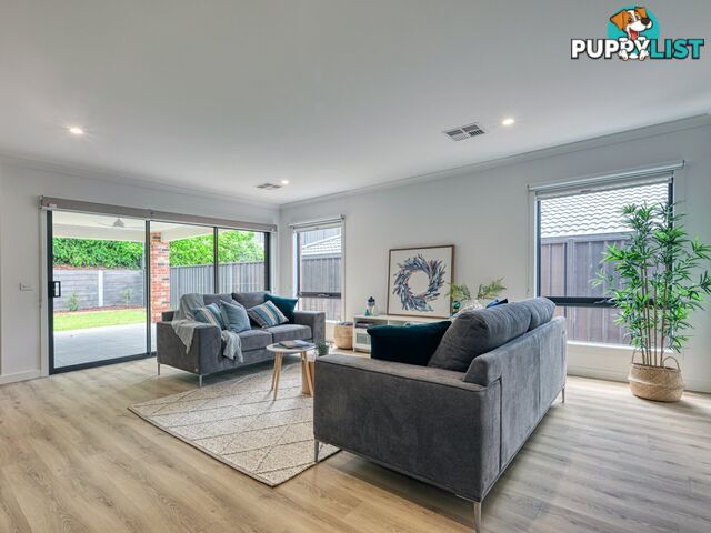 10 Wynnlea Place LILYDALE VIC 3140