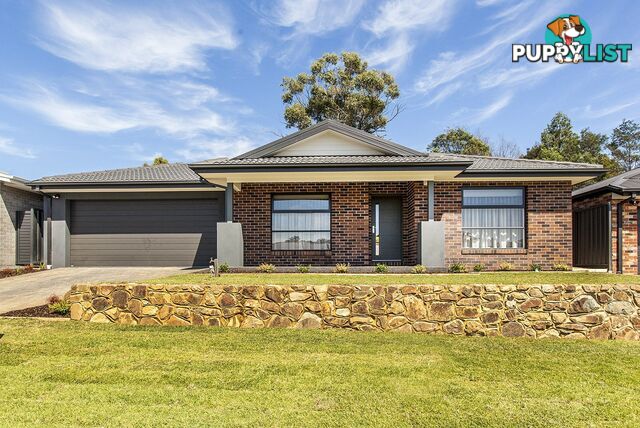 8 Wynnlea Place LILYDALE VIC 3140