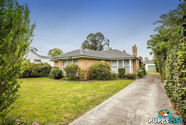 17 Neville Street MOOROOLBARK VIC 3138