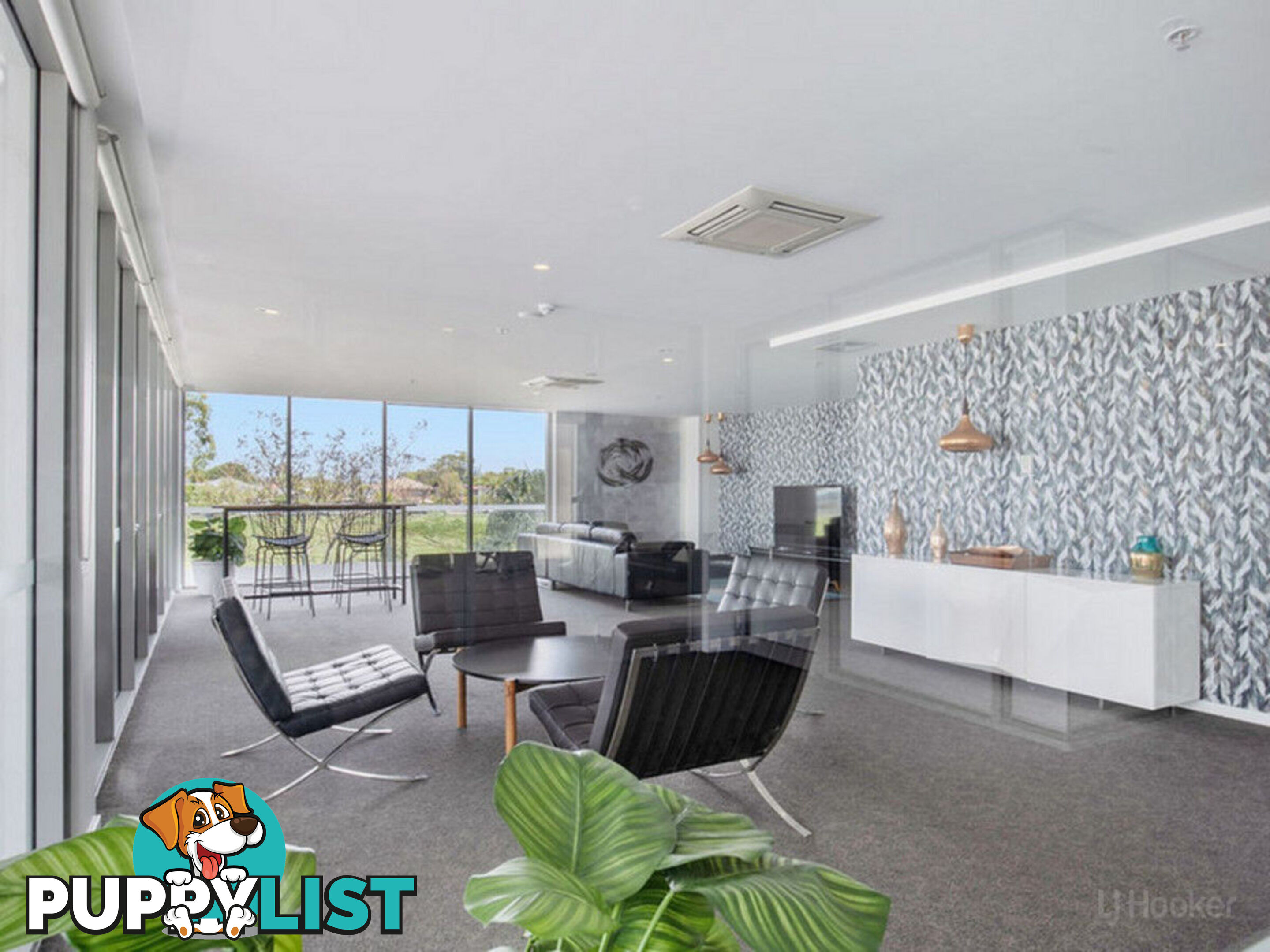 504/17 Bath Street LABRADOR QLD 4215