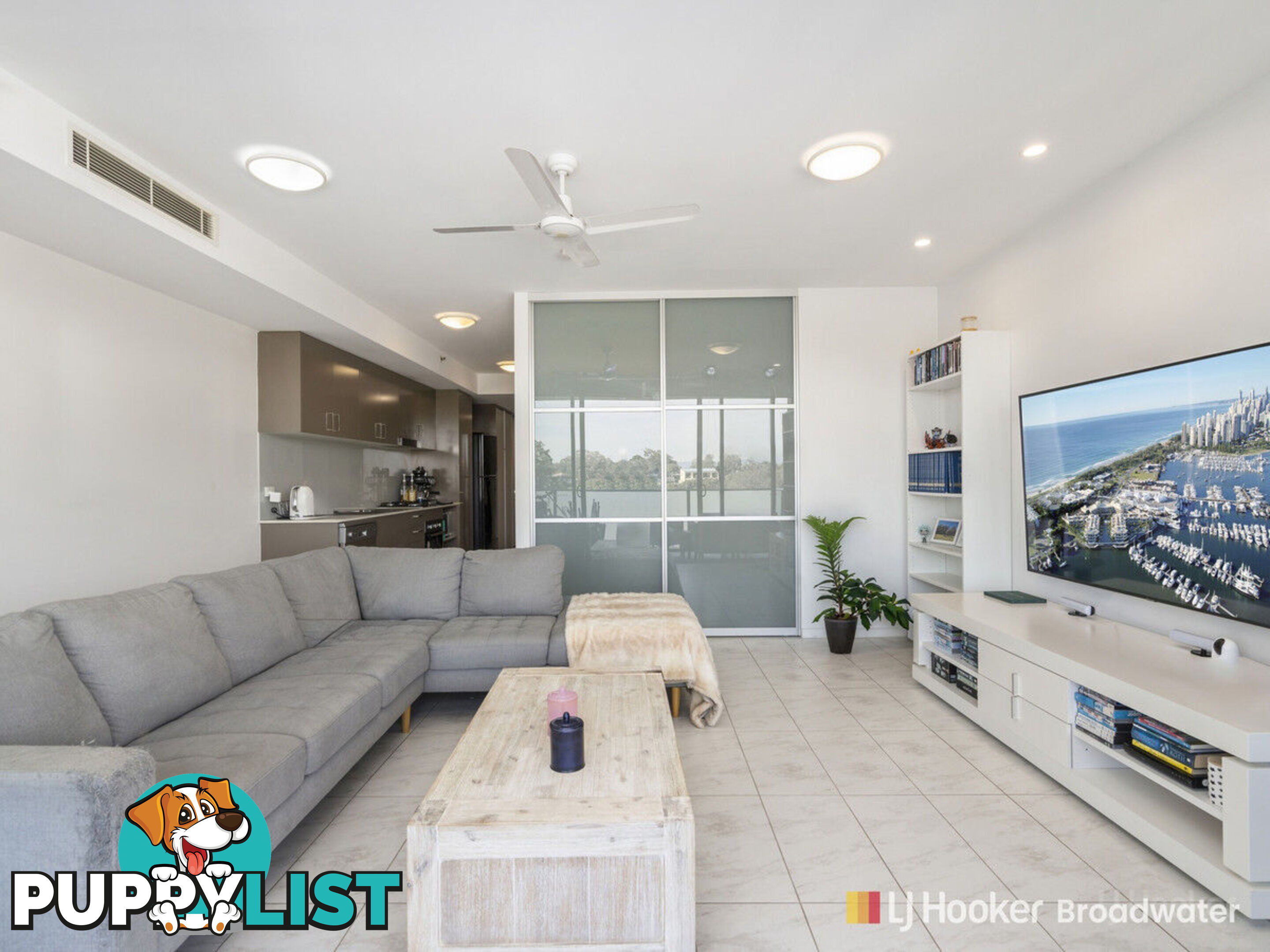 504/17 Bath Street LABRADOR QLD 4215