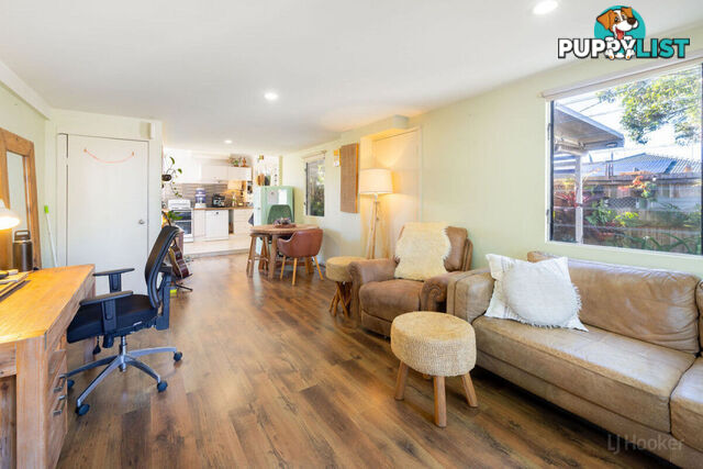53 Imperial Parade LABRADOR QLD 4215