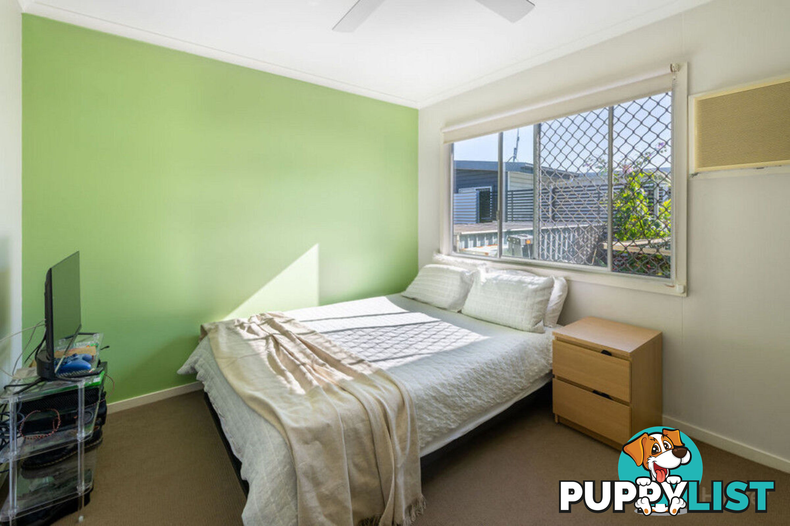 53 Imperial Parade LABRADOR QLD 4215