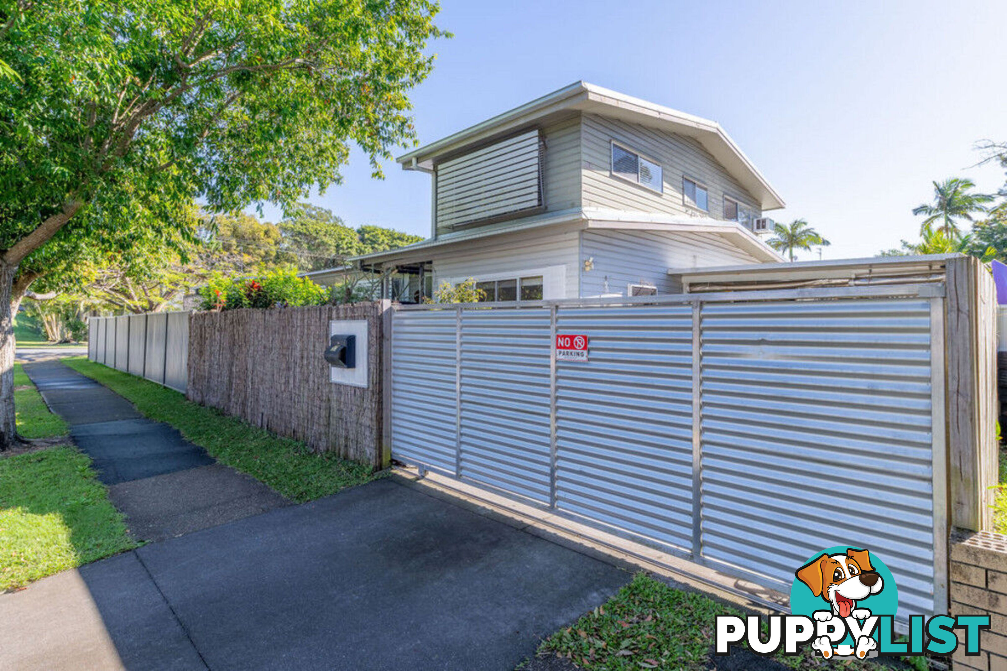 53 Imperial Parade LABRADOR QLD 4215