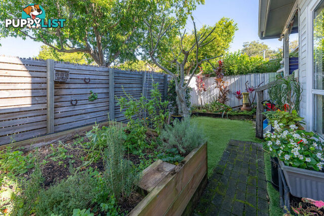 53 Imperial Parade LABRADOR QLD 4215
