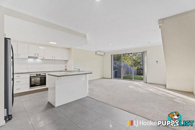 10/75 Brown Street LABRADOR QLD 4215