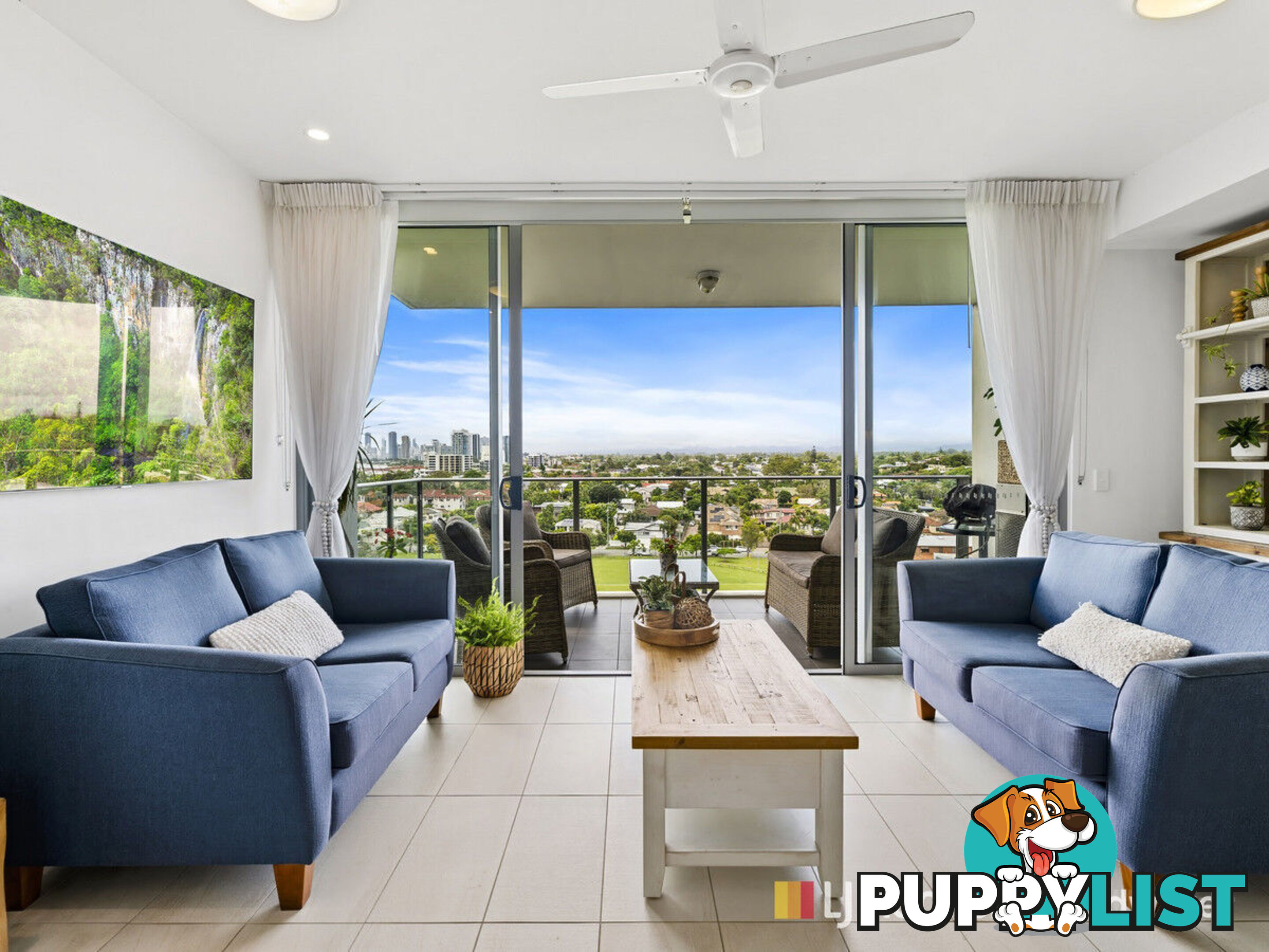 901/17 Bath Street LABRADOR QLD 4215