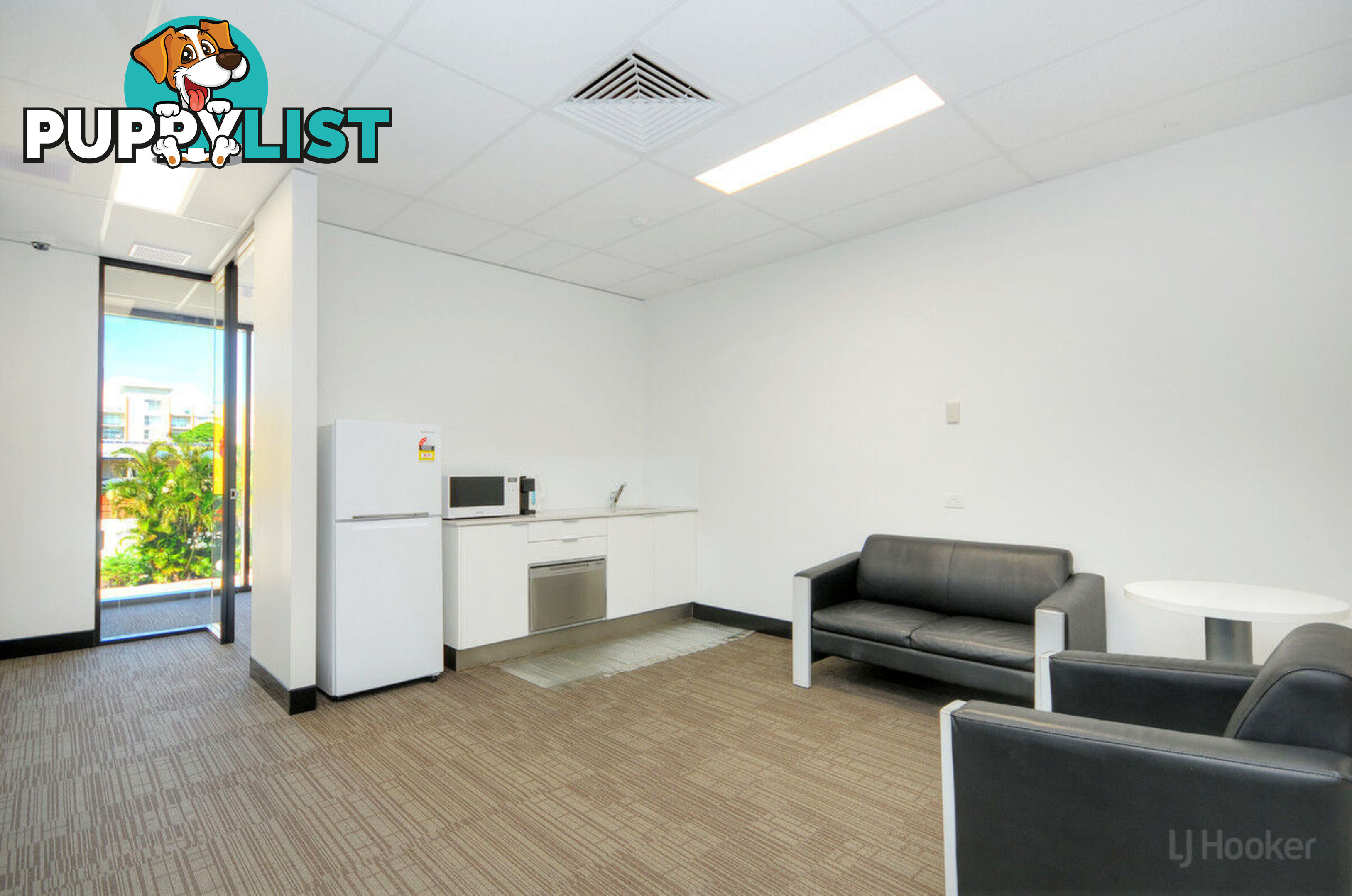 Serviced Offices/64 Frank Street LABRADOR QLD 4215