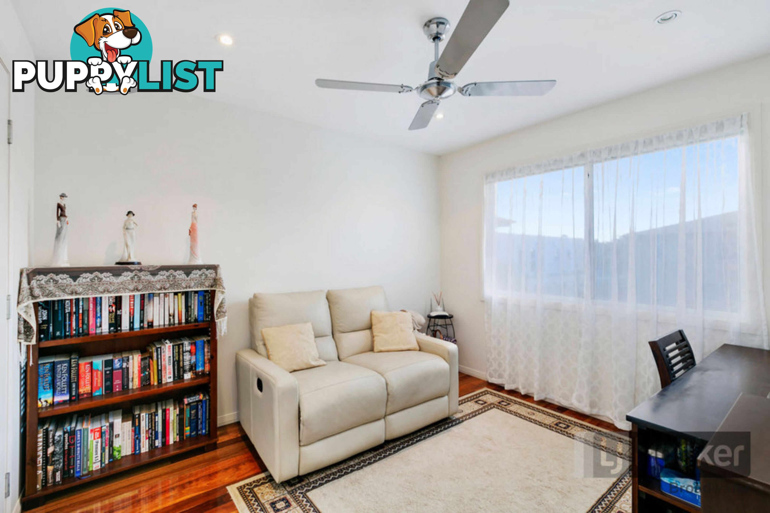 2/62 Broad Street LABRADOR QLD 4215