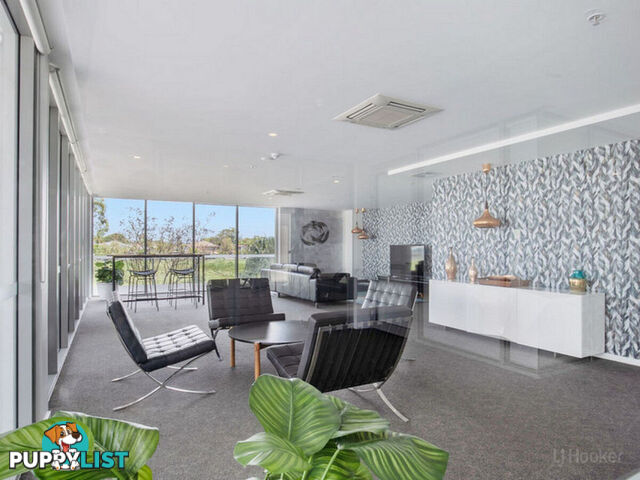 706/17 Bath Street LABRADOR QLD 4215