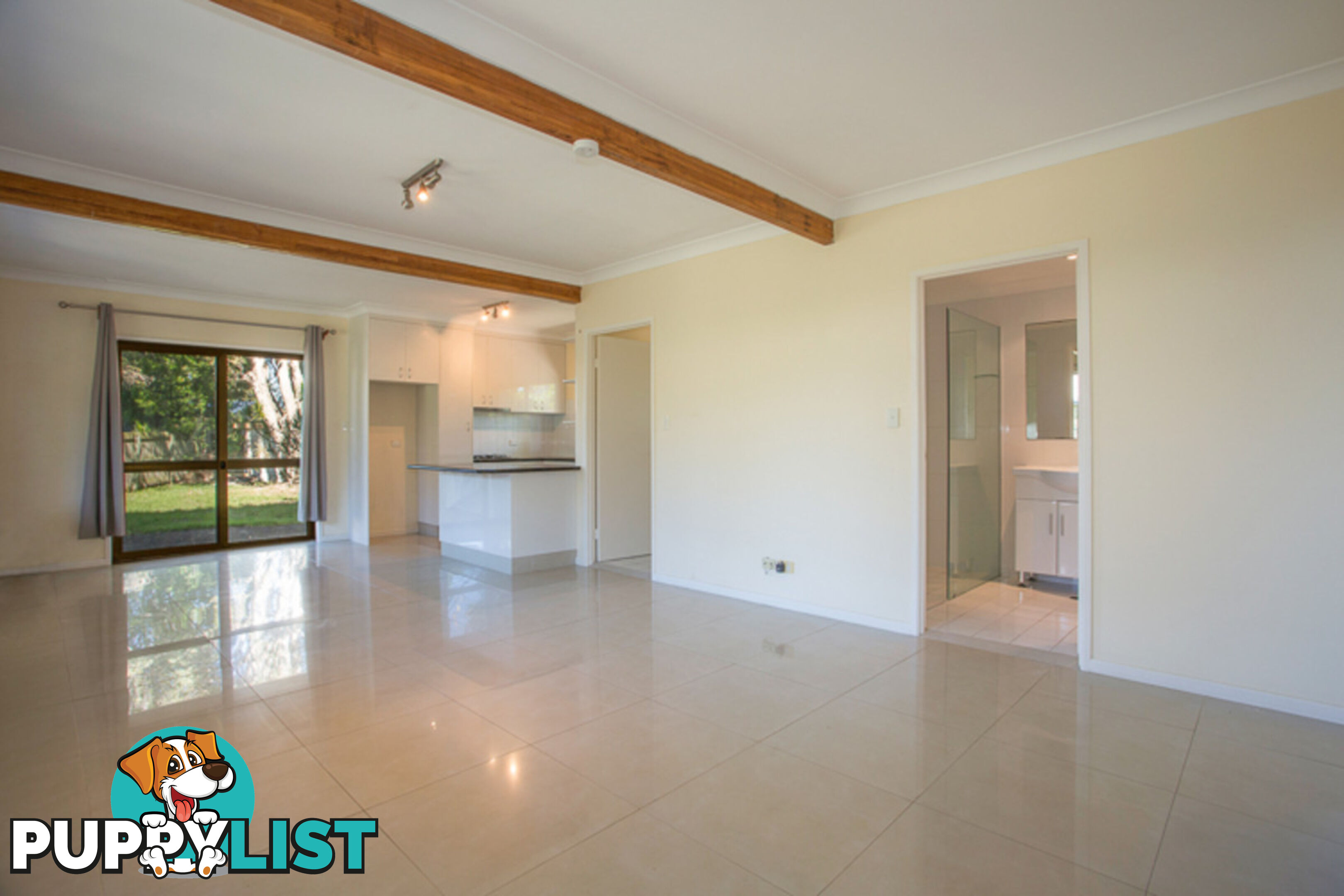 62 Victor Avenue PARADISE POINT QLD 4216