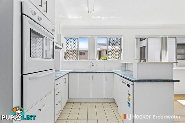 7/500 Marine Parade BIGGERA WATERS QLD 4216