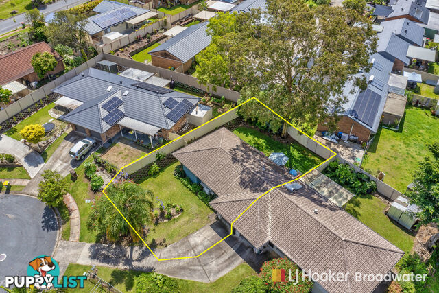 2/6 Hepburn Court OXENFORD QLD 4210