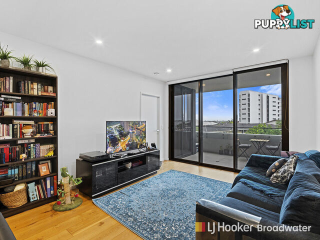 405/110 Frank Street LABRADOR QLD 4215