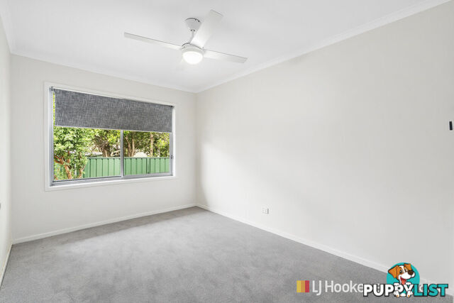 32 Poinsettia Avenue RUNAWAY BAY QLD 4216