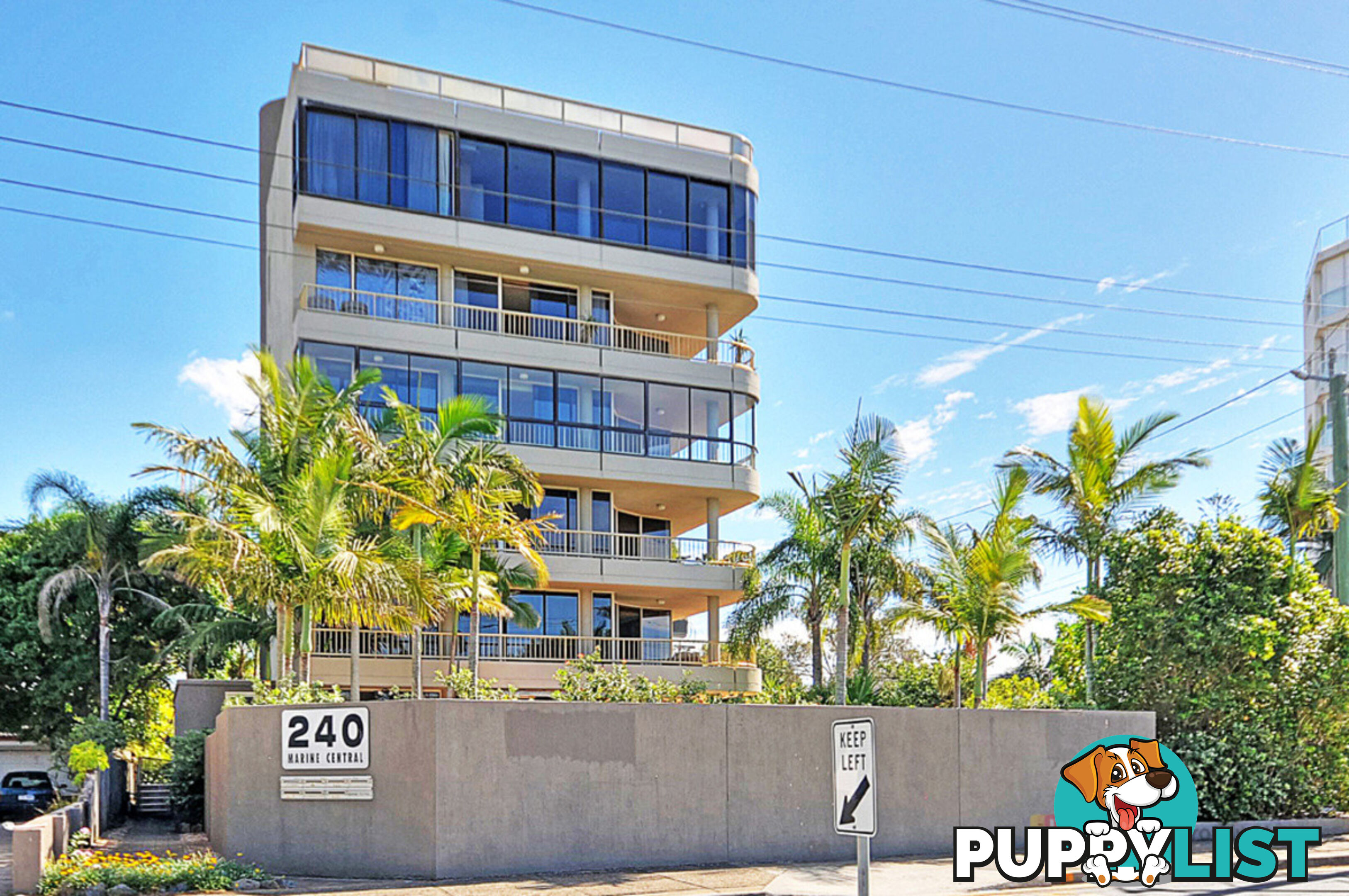 4/240 Marine Parade LABRADOR QLD 4215