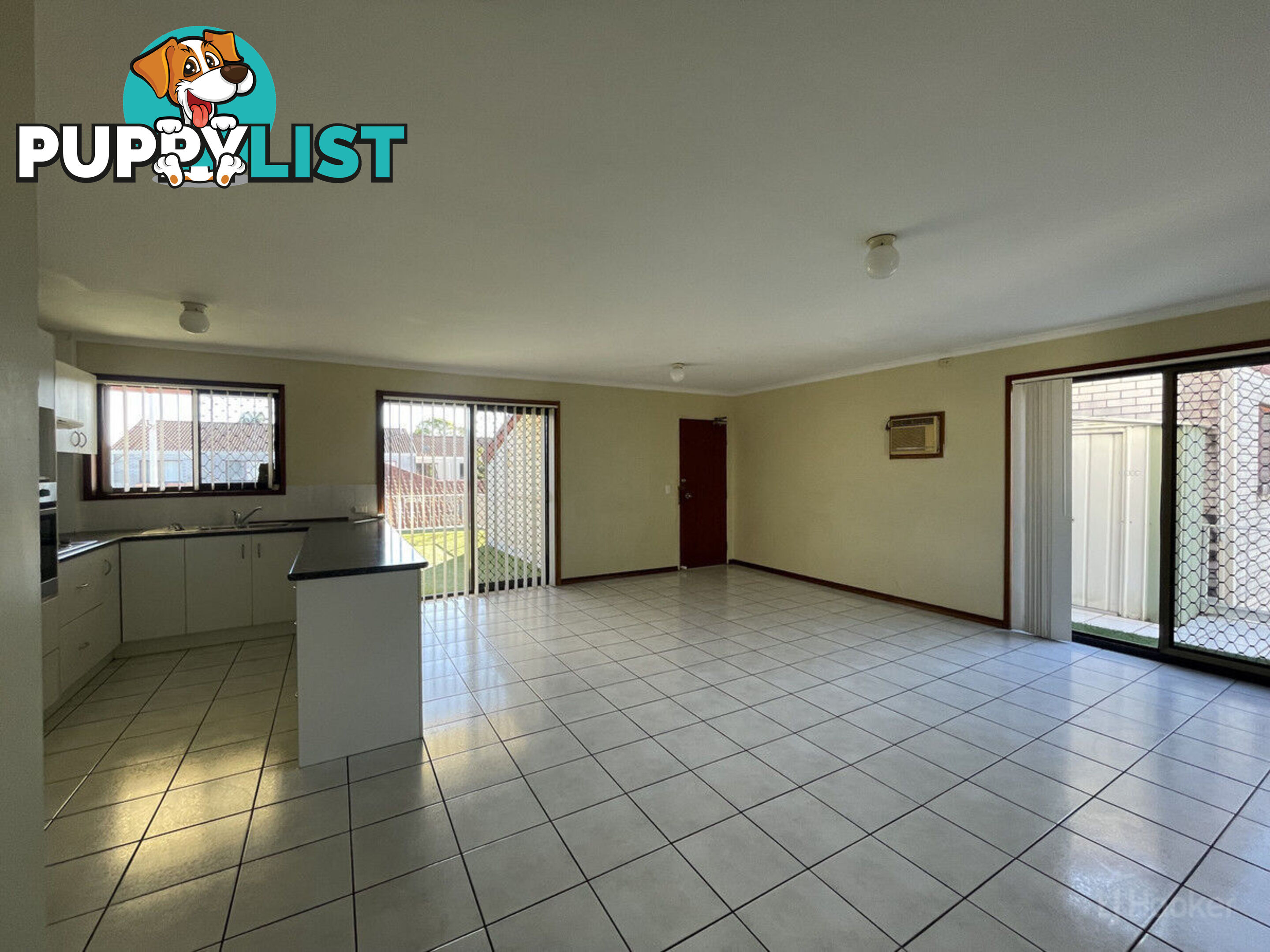 10/3 Ahern Street LABRADOR QLD 4215