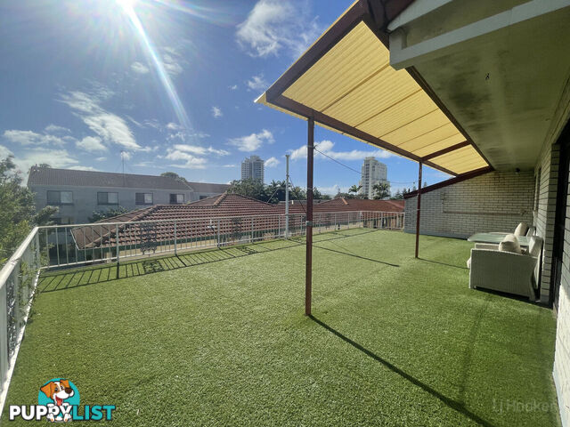 10/3 Ahern Street LABRADOR QLD 4215