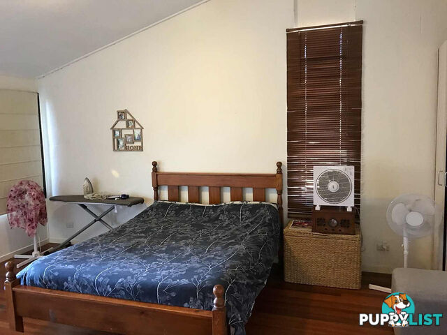 88 Worendo Street SOUTHPORT QLD 4215