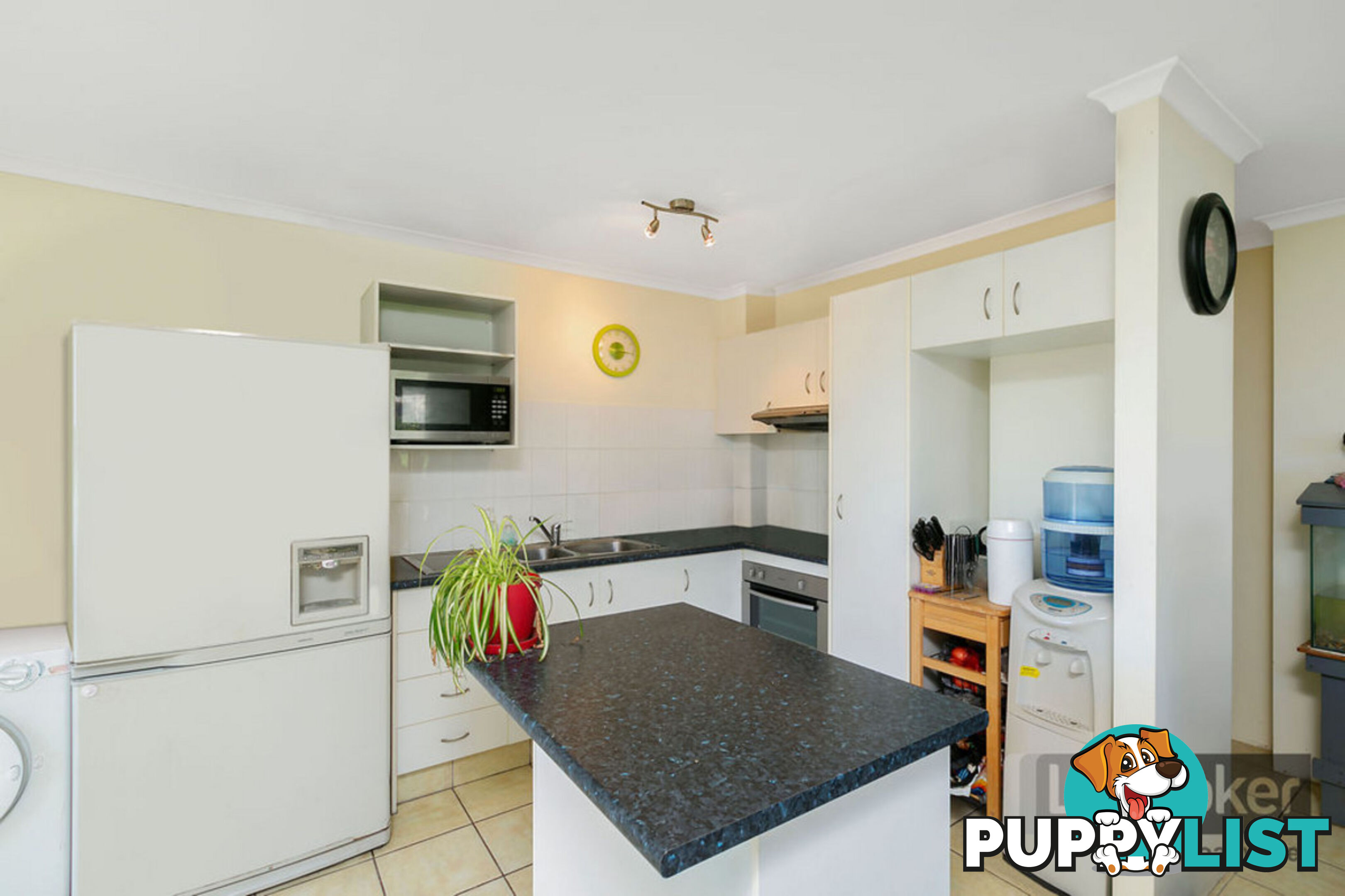 14/9 Bradford Street LABRADOR QLD 4215