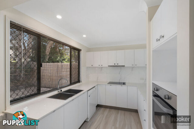 6/202 Central Street LABRADOR QLD 4215