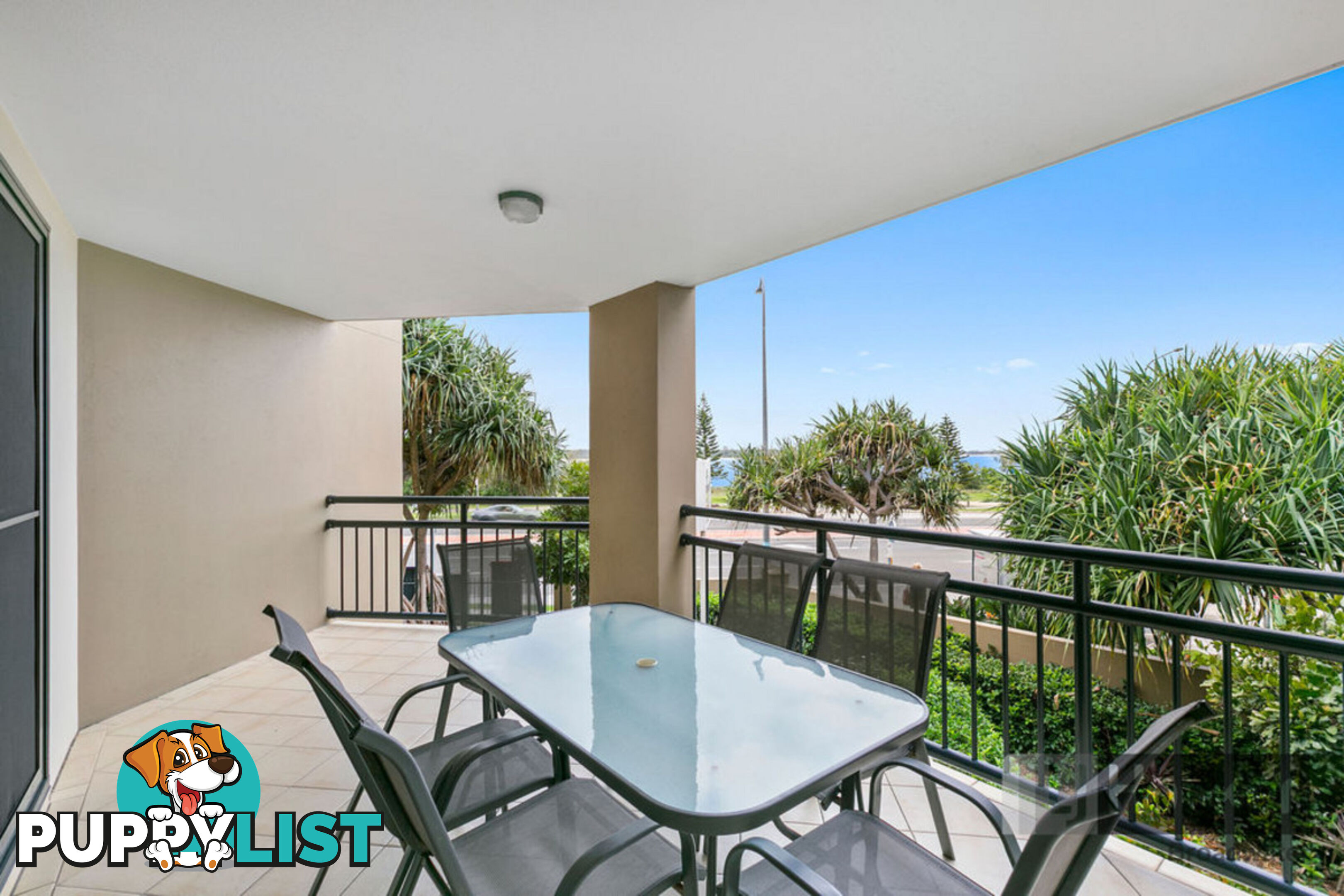 225/392 Marine Parade LABRADOR QLD 4215