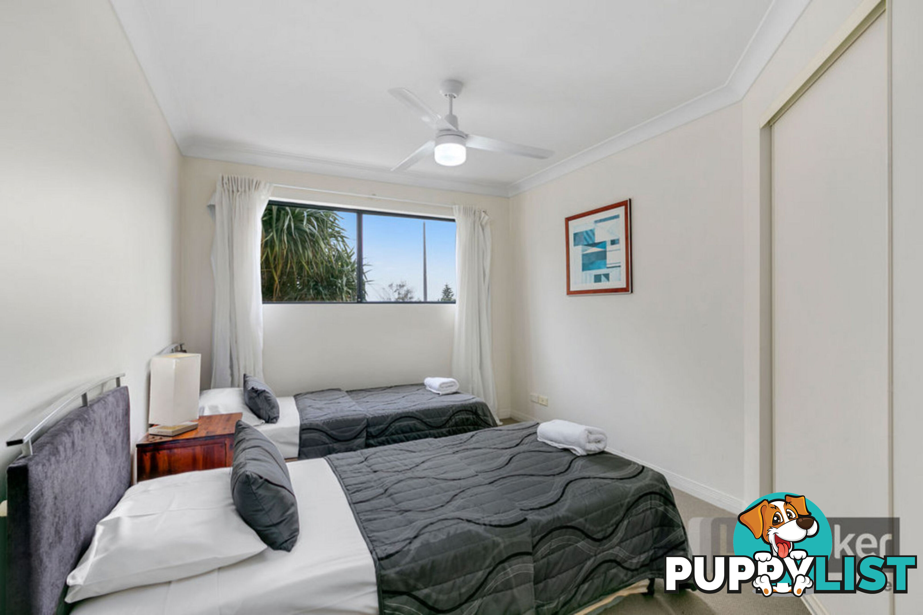 225/392 Marine Parade LABRADOR QLD 4215