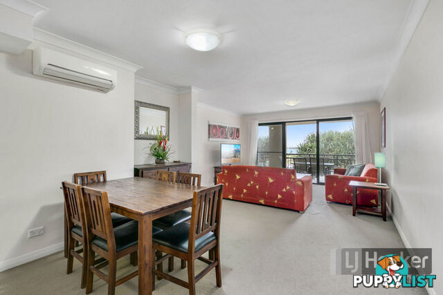 225/392 Marine Parade LABRADOR QLD 4215