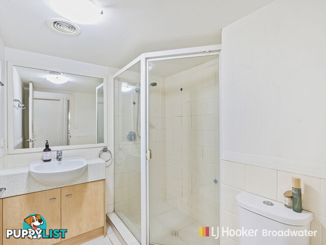 213/392 Marine Parade LABRADOR QLD 4215