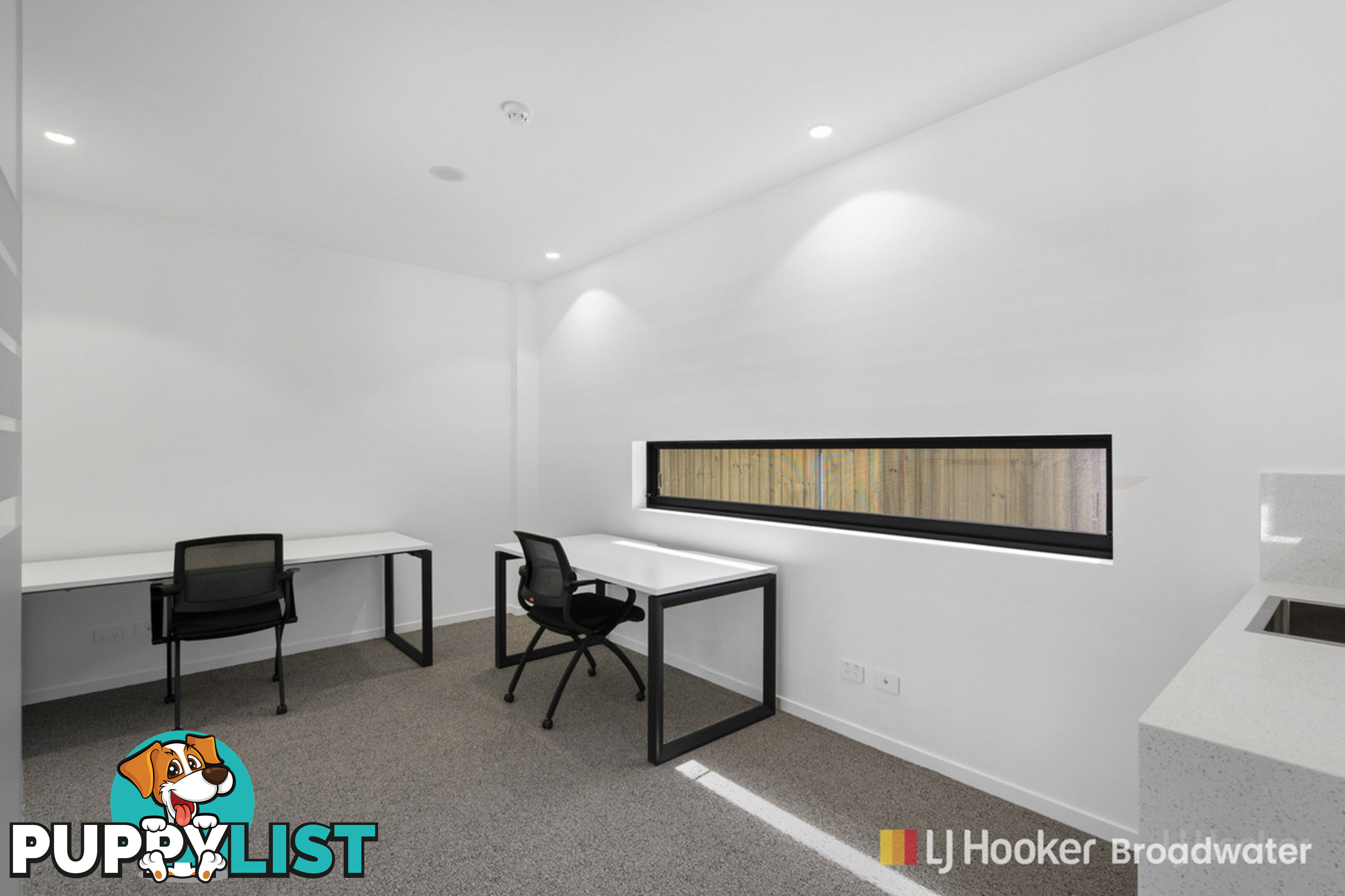 Serviced Offices/10 Central Street LABRADOR QLD 4215