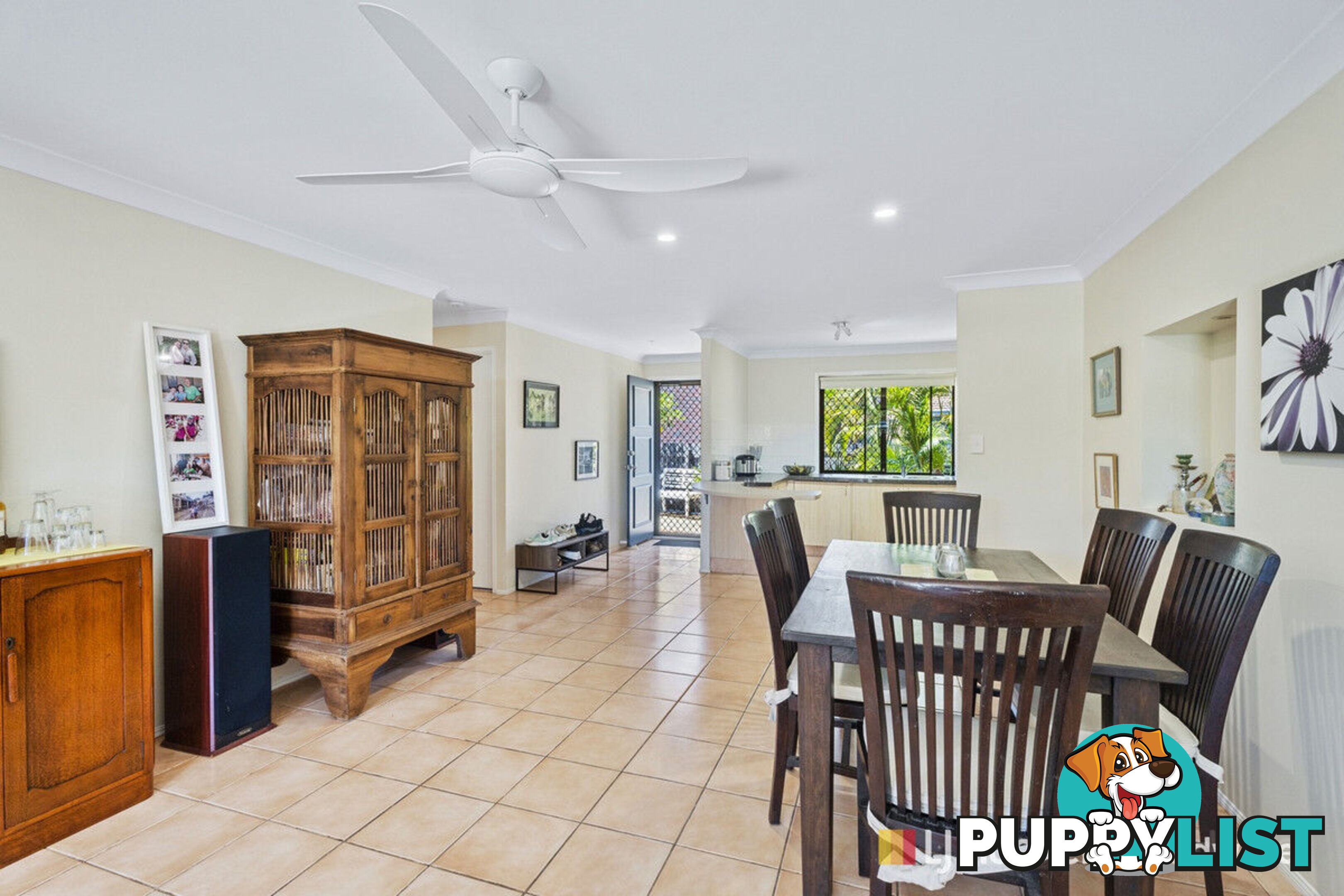 4/145 Government Road LABRADOR QLD 4215