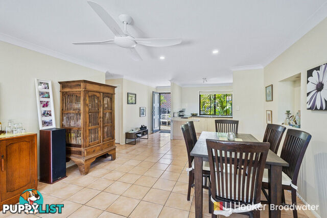 4/145 Government Road LABRADOR QLD 4215