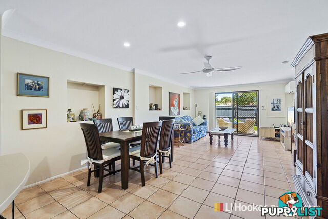 4/145 Government Road LABRADOR QLD 4215