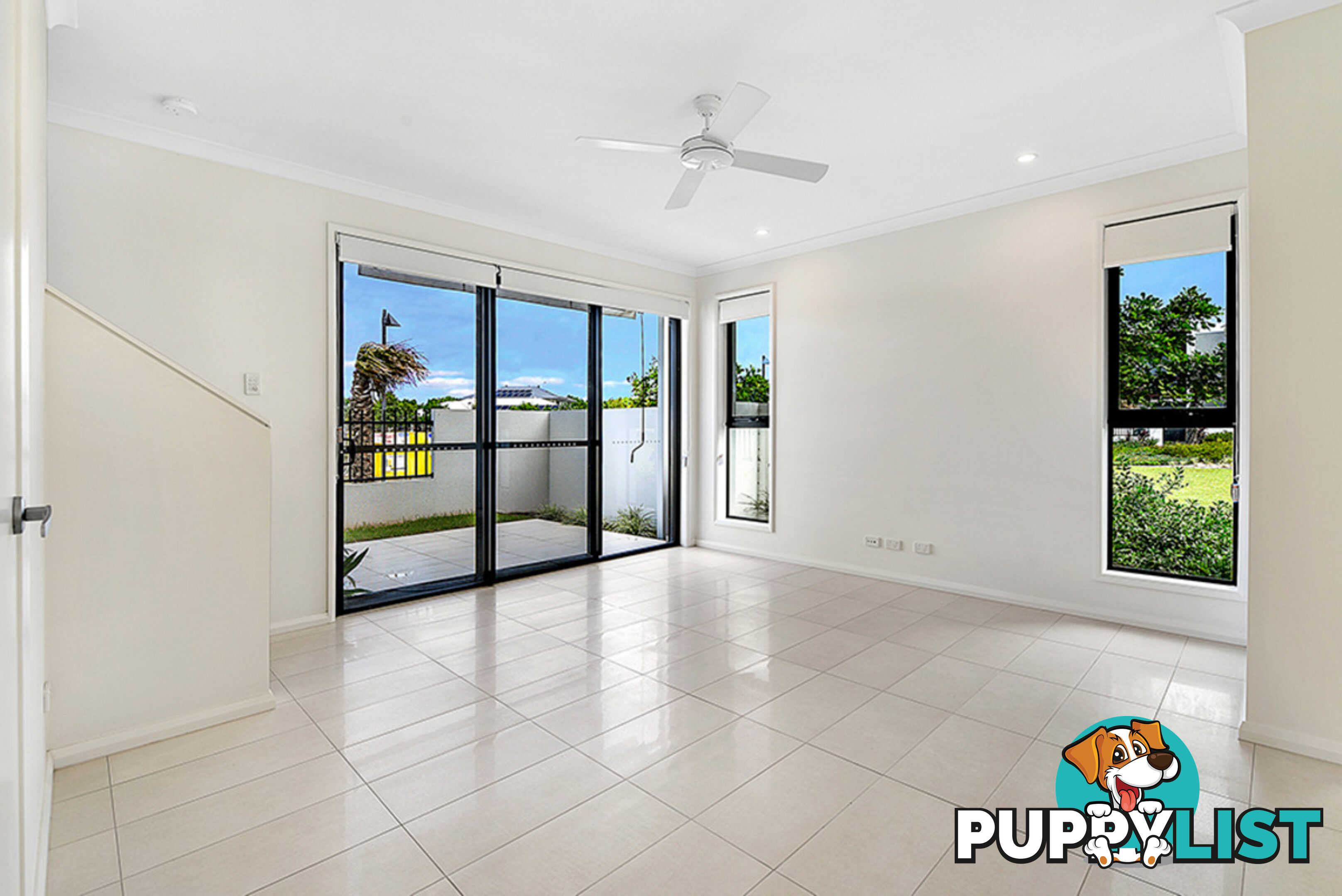 20 Regent Lane HOPE ISLAND QLD 4212