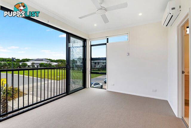 20 Regent Lane HOPE ISLAND QLD 4212