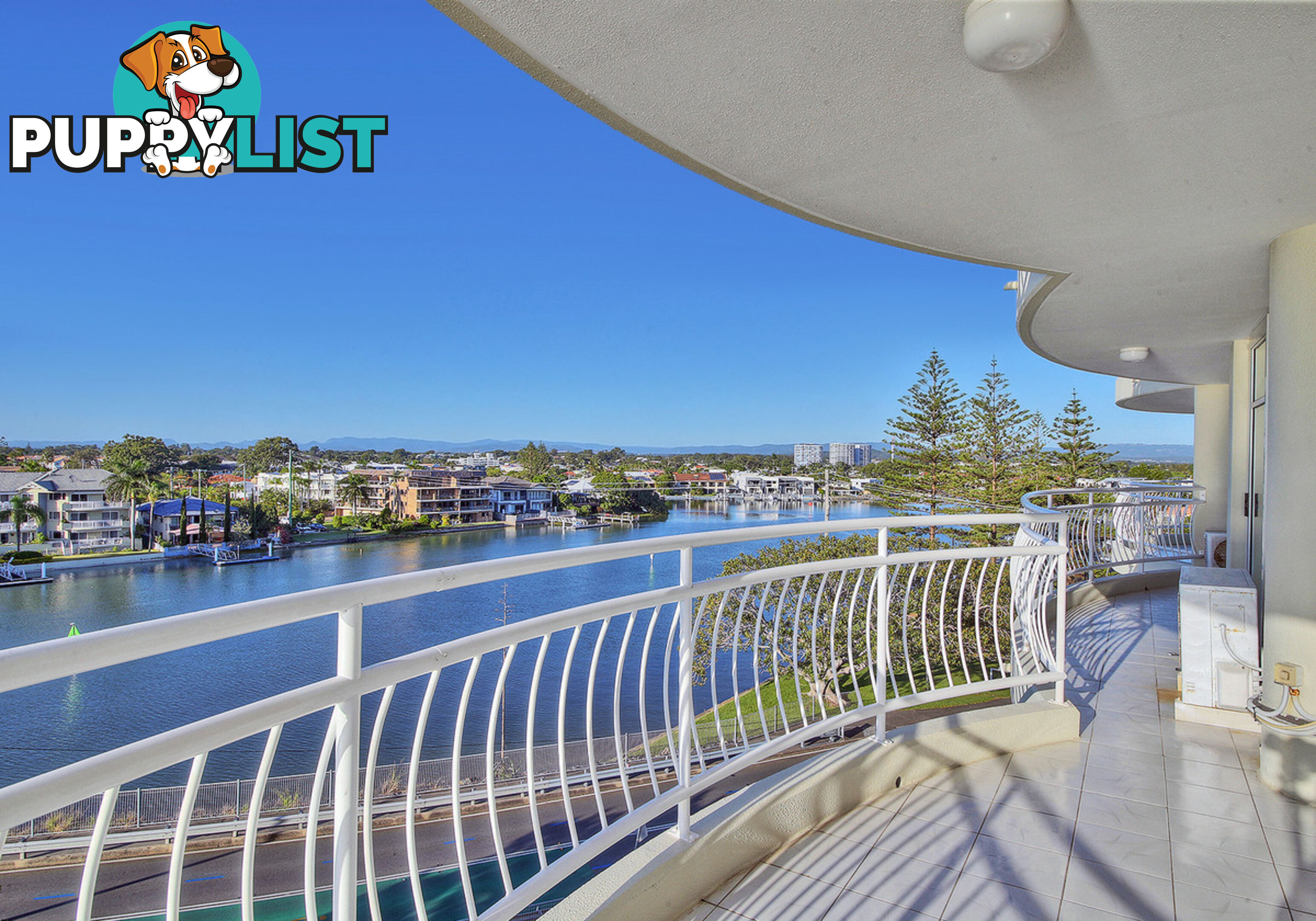 5C/5 Bayview Street RUNAWAY BAY QLD 4216