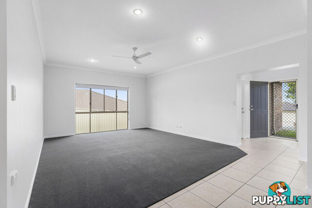 12 Southern Lights Drive PIMPAMA QLD 4209