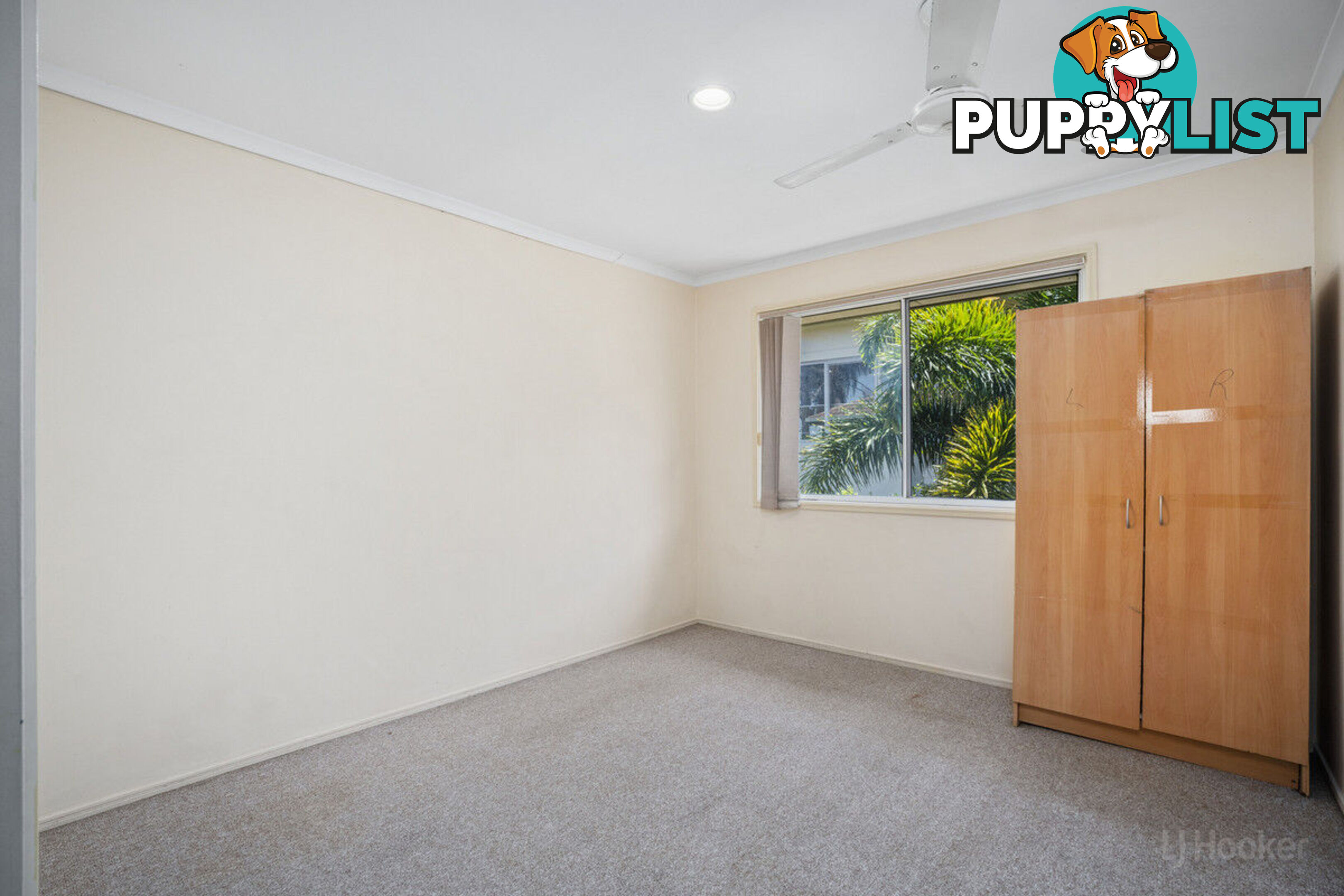 2/6 Harley Street LABRADOR QLD 4215