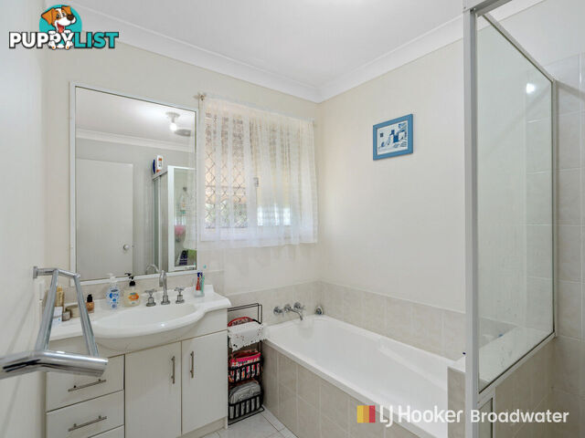 1/2 Brown Street LABRADOR QLD 4215