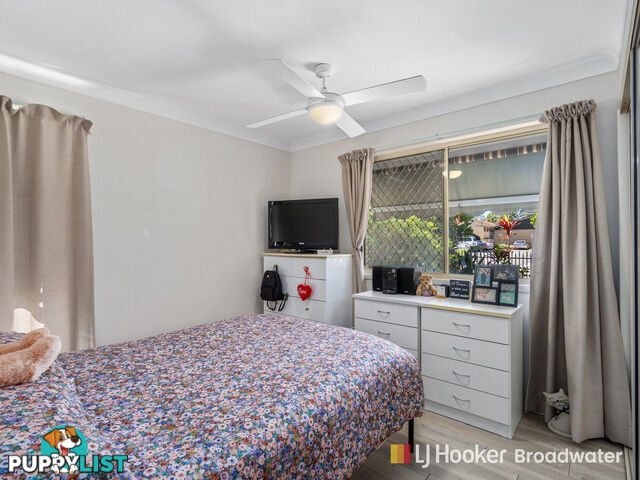 1/2 Brown Street LABRADOR QLD 4215